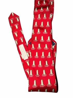 Vineyard Vines men’s Red Villa Walsh Academy 100% Silk necktie made in USA